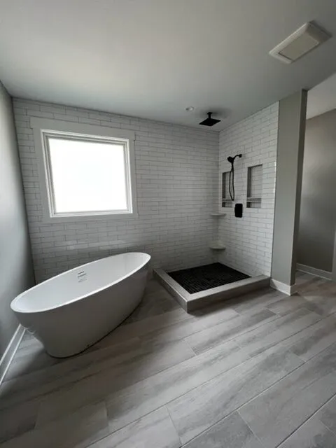 DeGraaf-shower Bathroom Tile | DeGraaf Interiors