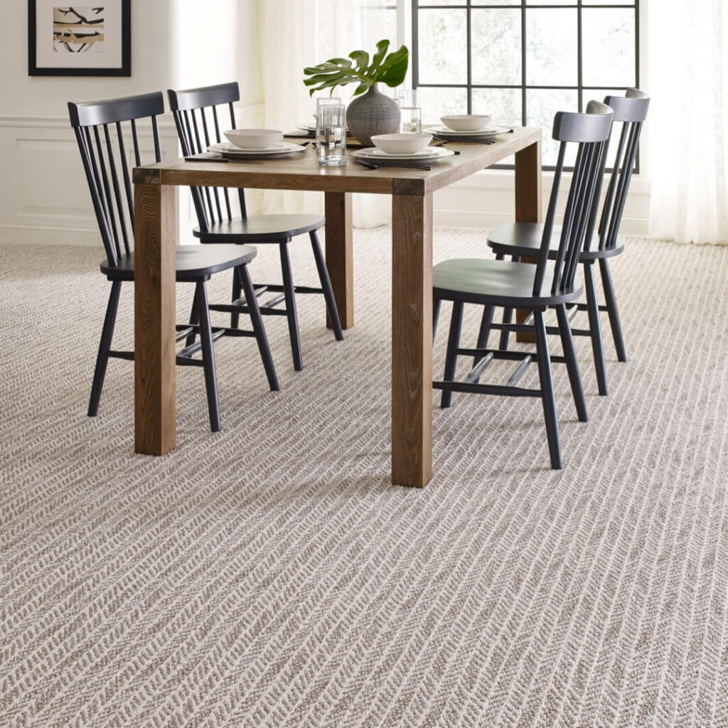 Dinning room flooring | DeGraaf Interiors